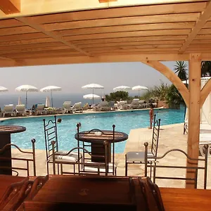 souleias.fr-provencehotel.com/